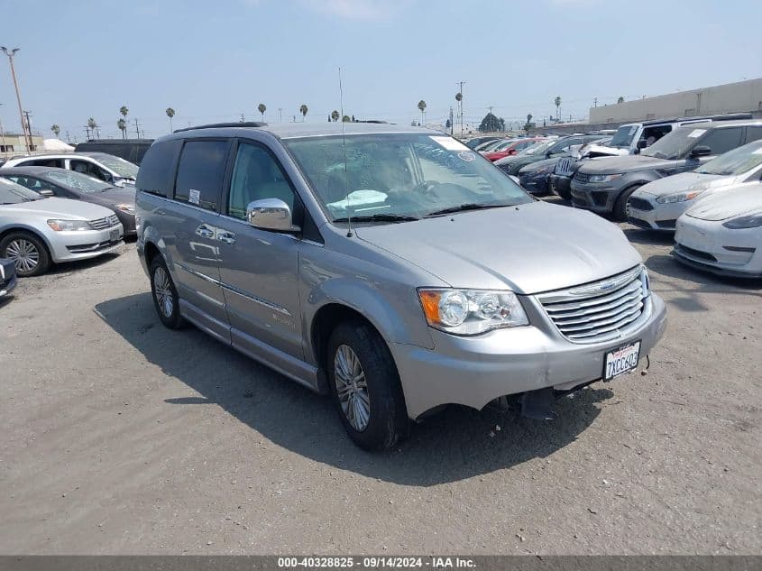 CHRYSLER TOWN AND COUNTRY 2C4RC1CG5GR271424 | BidCars4U