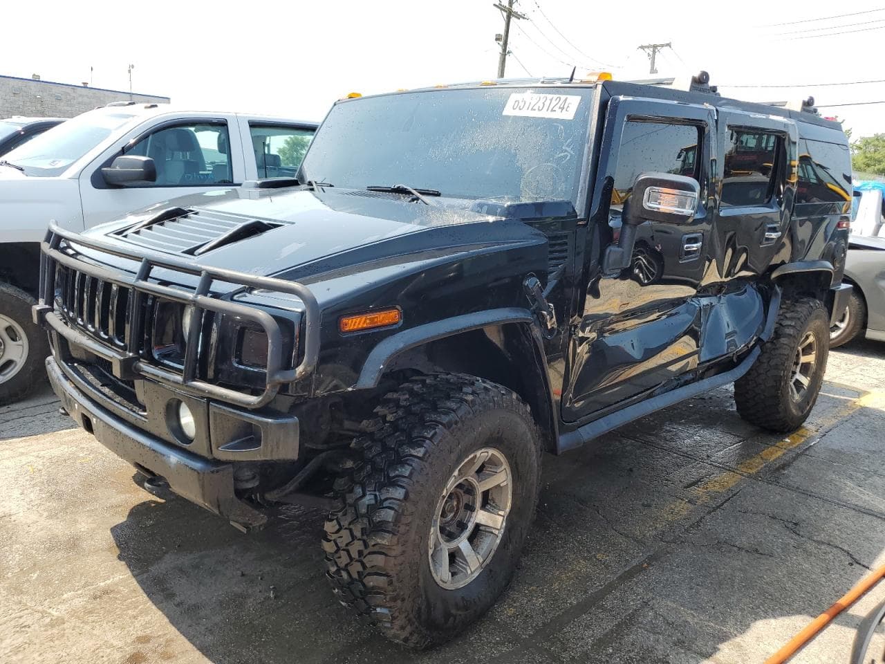 HUMMER H2 5GRGN23848H105195 | BidCars4U