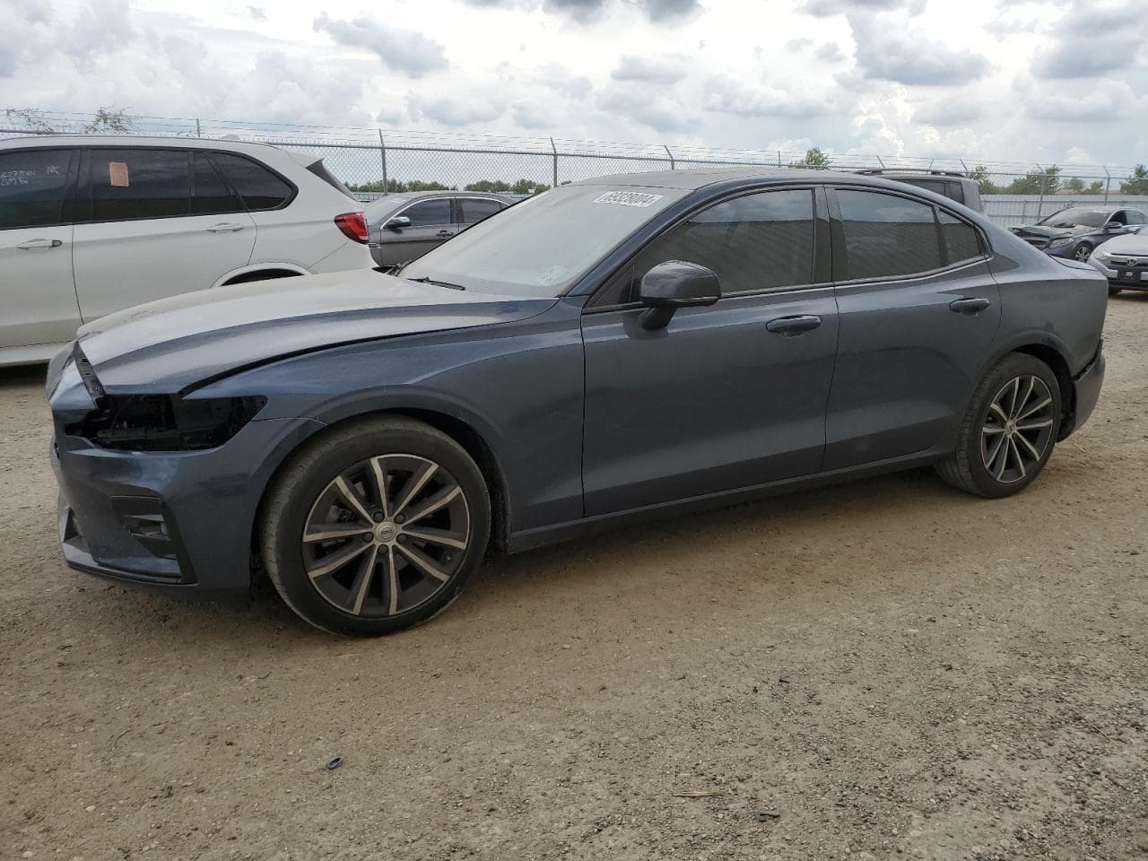 VOLVO S60 7JR102FZ0MG119610 | BidCars4U