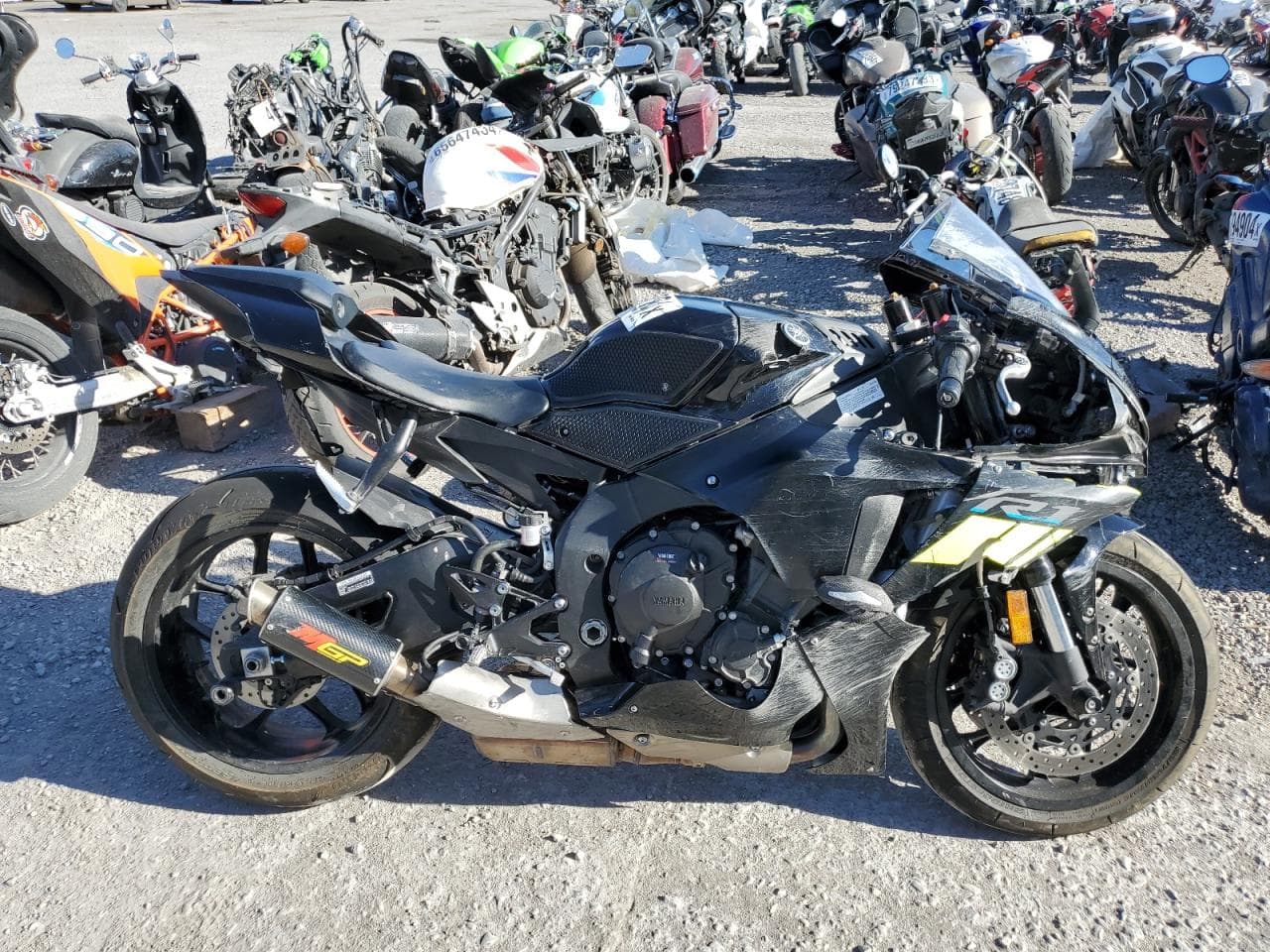 YAMAHA YZF-R1 JYARN66E1PA003195 | BidCars4U