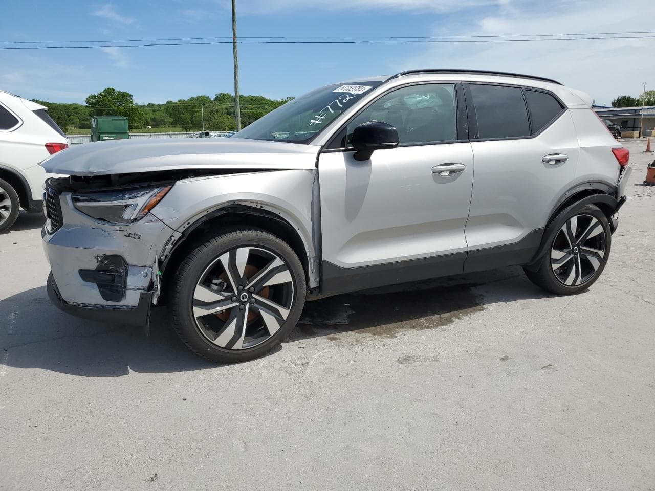 VOLVO XC40 YV4L12UX0P2097726 | BidCars4U